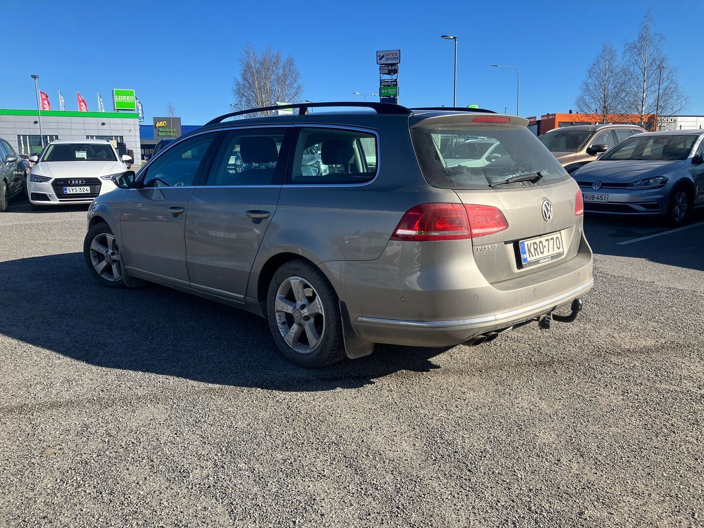 VOLKSWAGEN Passat 2012