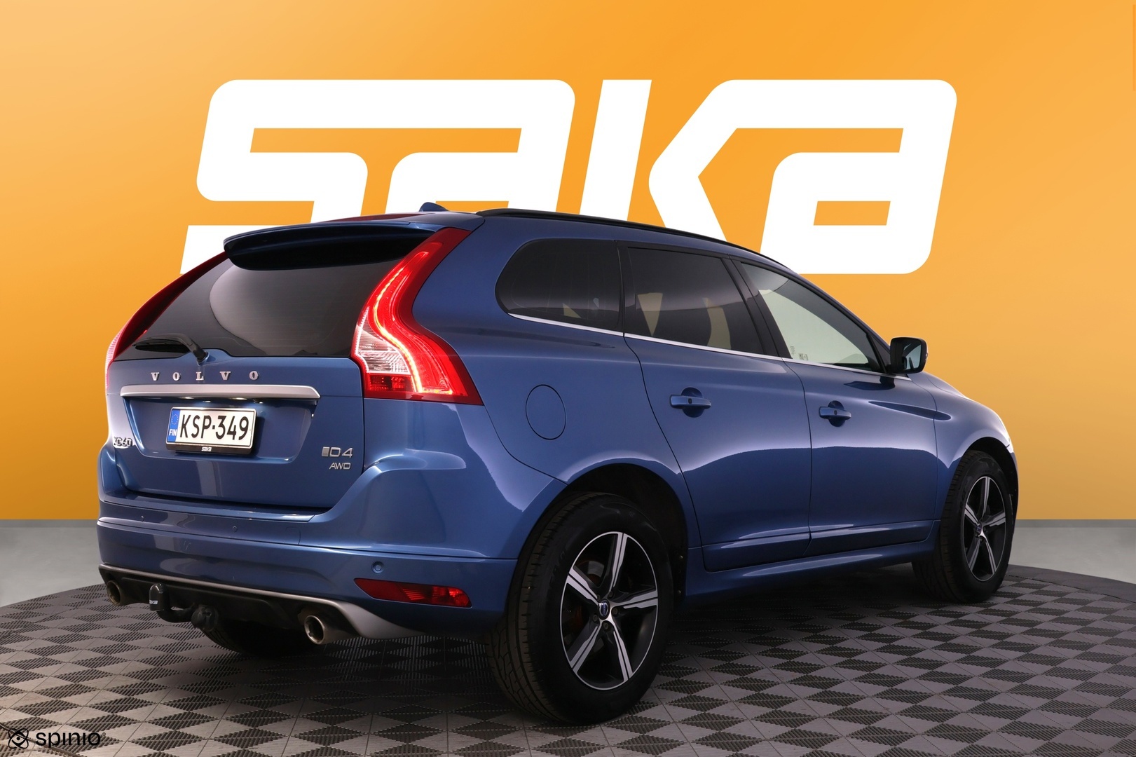 VOLVO XC60 2017
