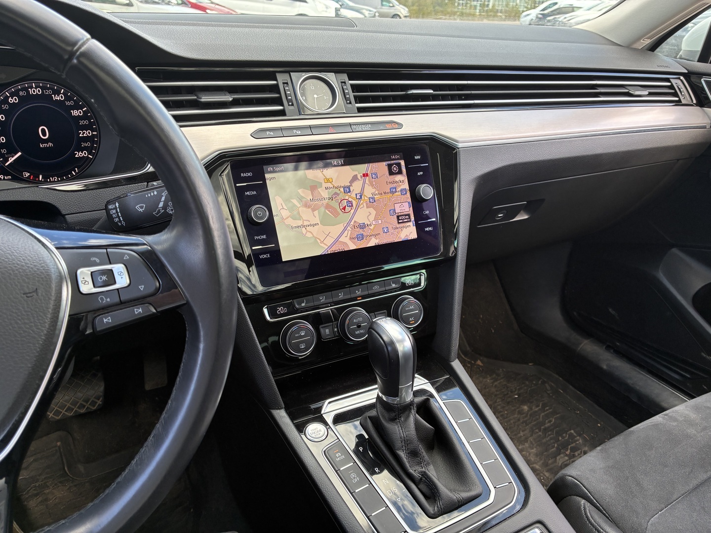 VOLKSWAGEN Passat 2018