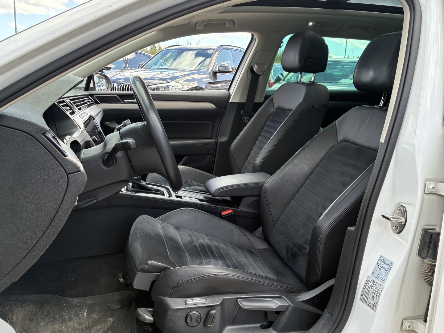 VOLKSWAGEN Passat 2018