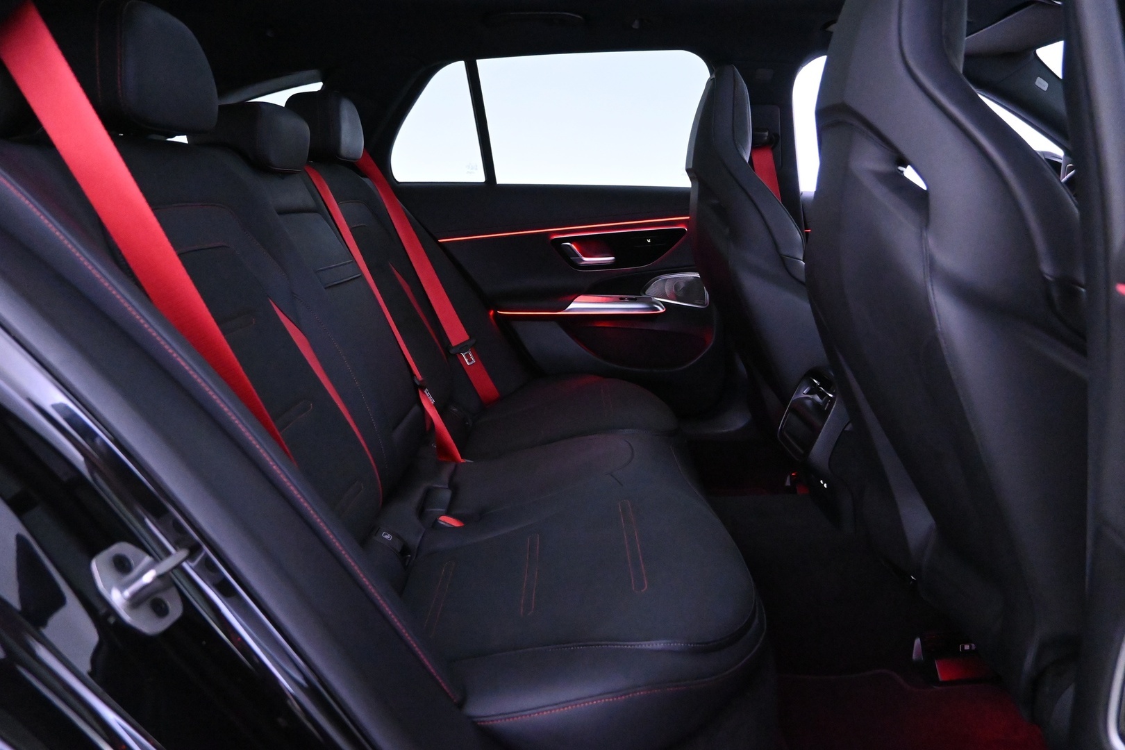 MERCEDES-BENZ E 53 AMG 2024