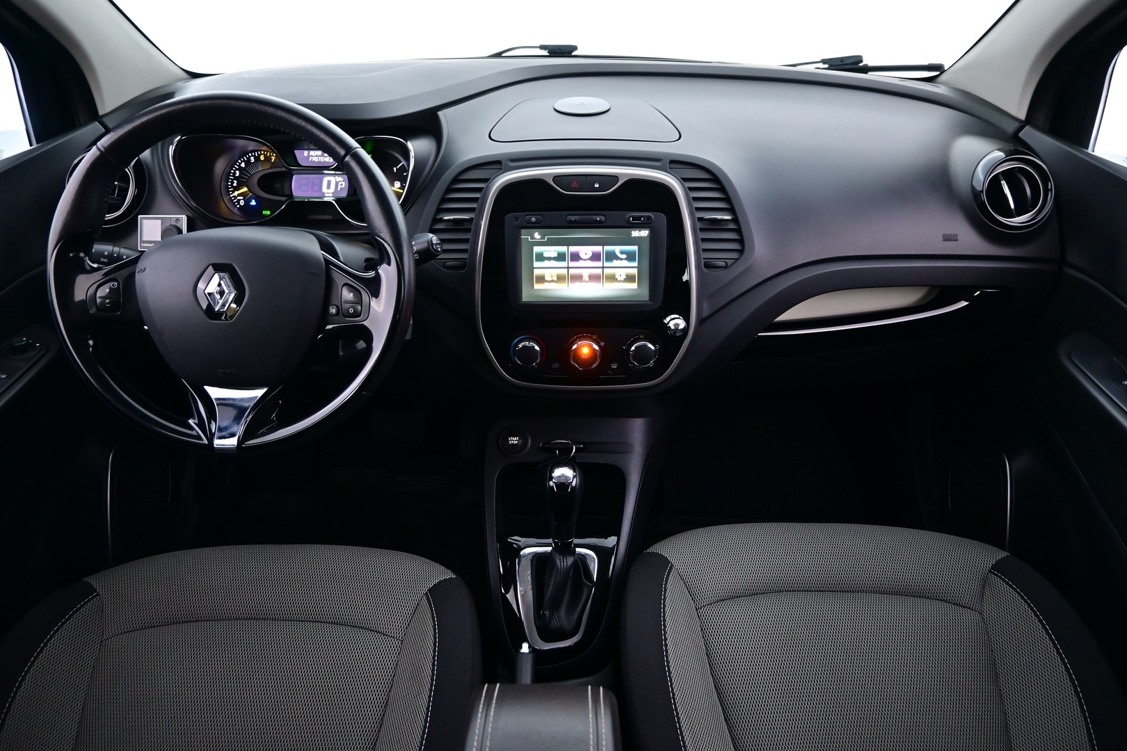 RENAULT Captur 2016