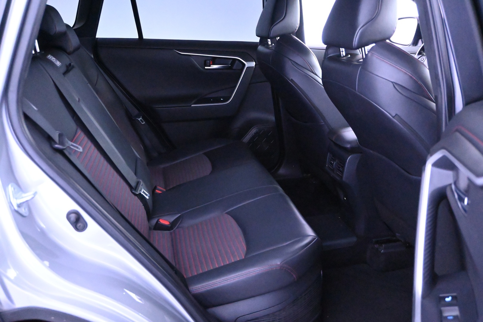 TOYOTA RAV4 Plug-in 2021