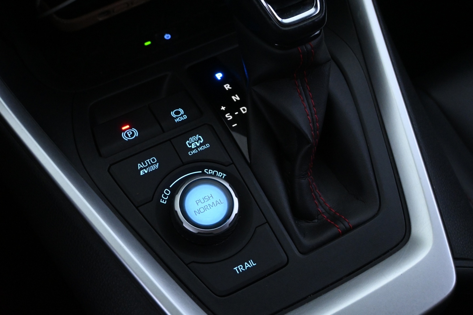 TOYOTA RAV4 Plug-in 2021