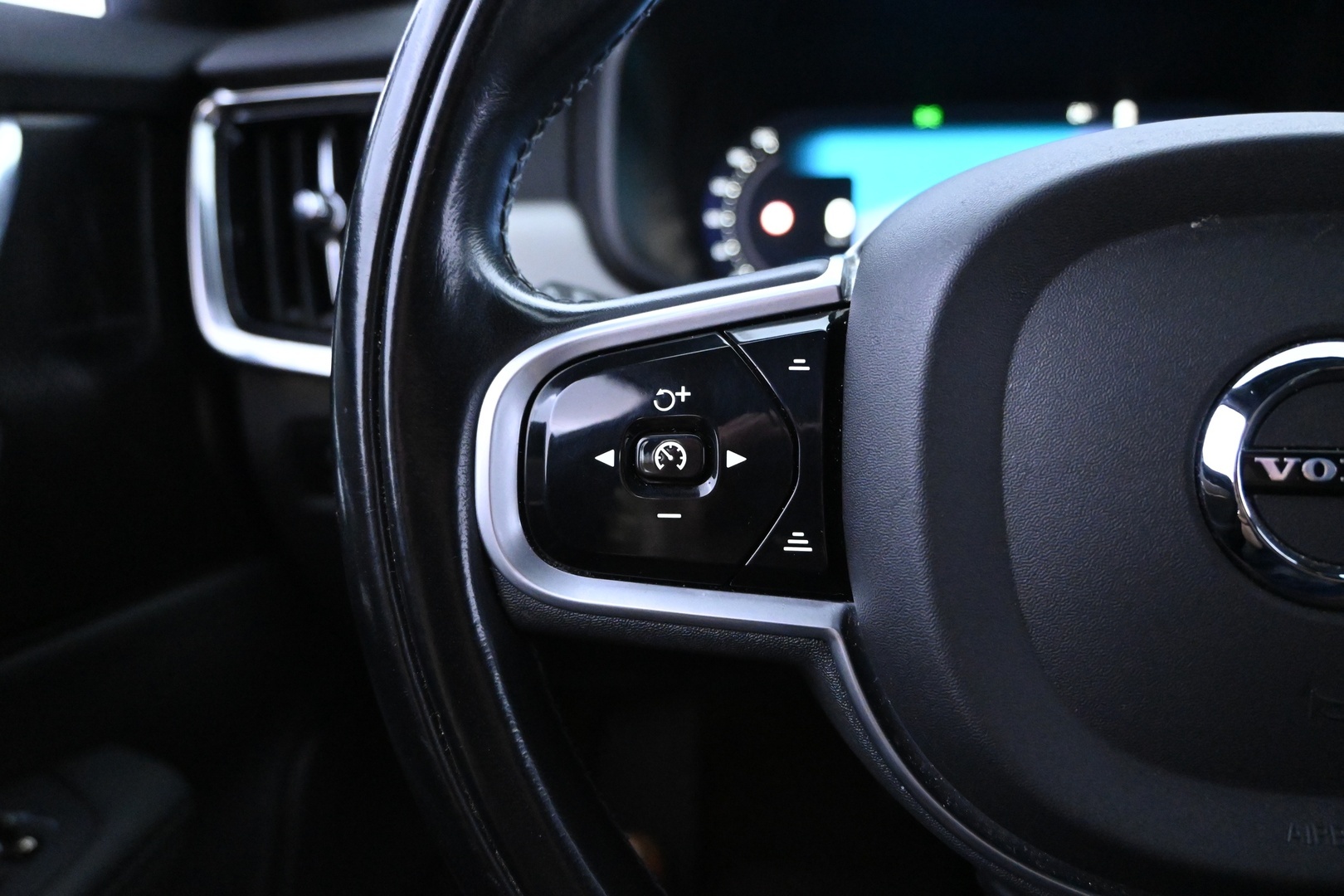 VOLVO V90 Cross Country 2022