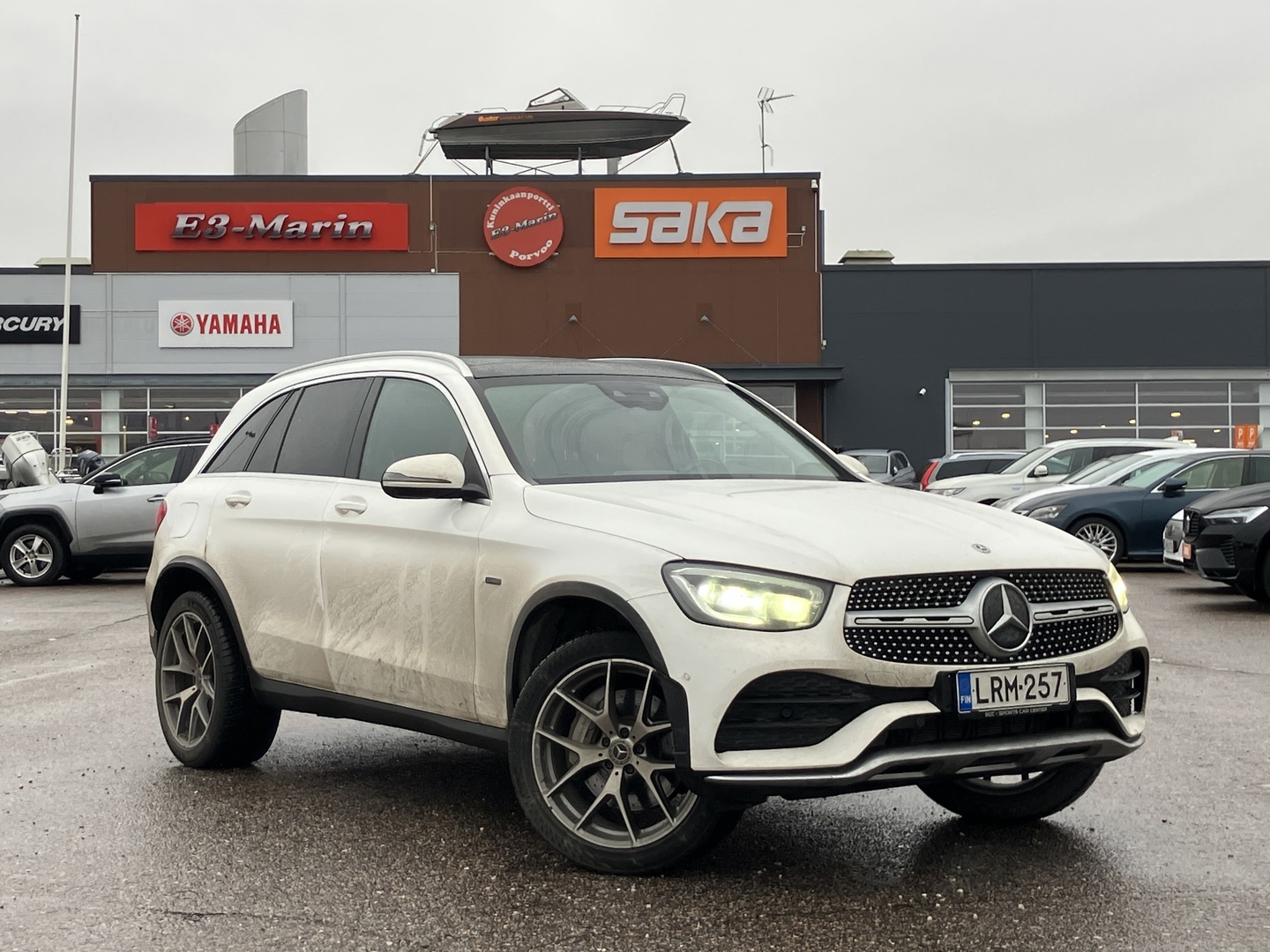 MERCEDES-BENZ GLC 2021