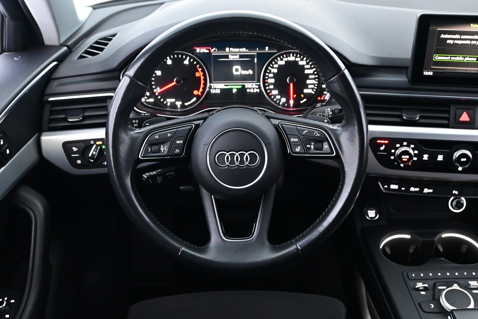 AUDI A4 2018