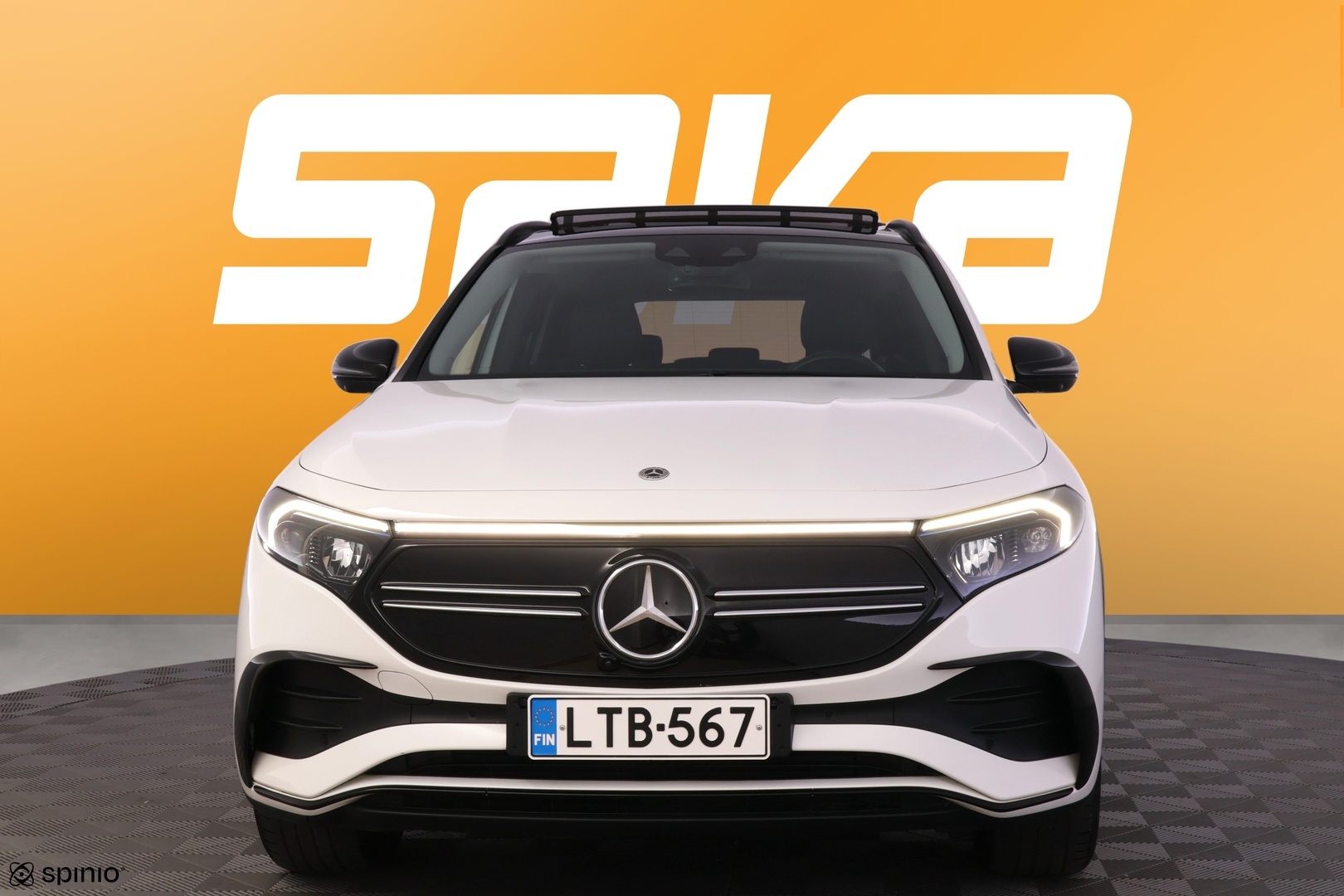 MERCEDES-BENZ EQA 2022