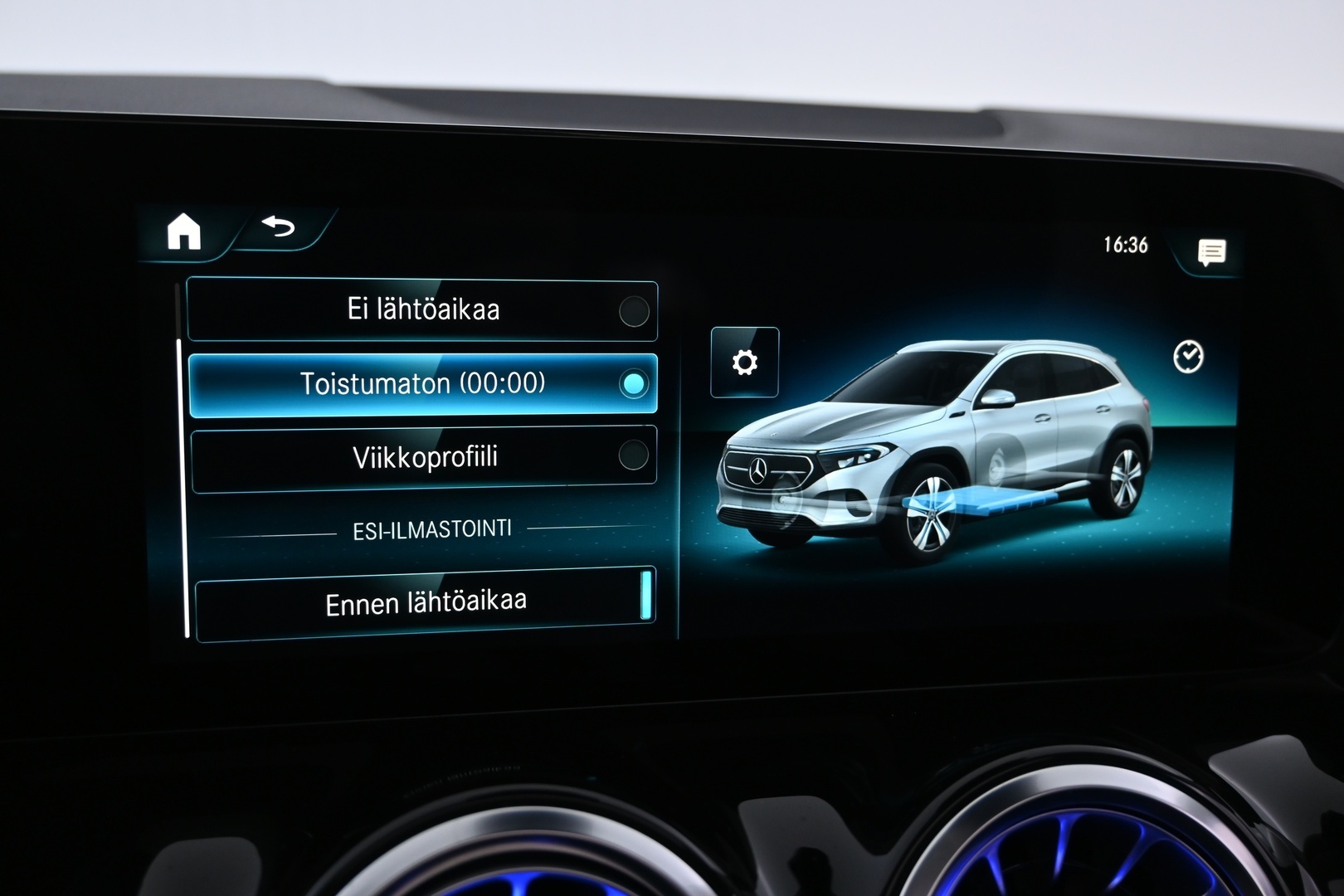 MERCEDES-BENZ EQA 2022