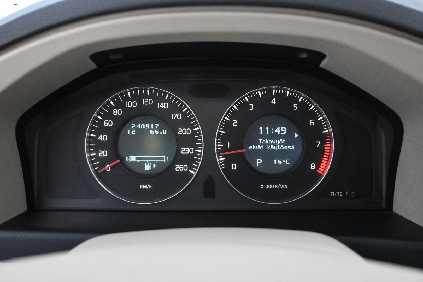 VOLVO XC70 2008