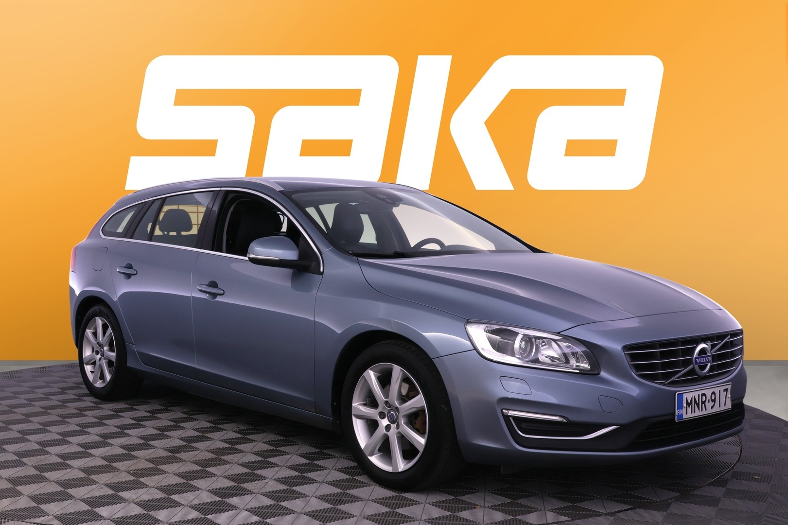 VOLVO V60 2018