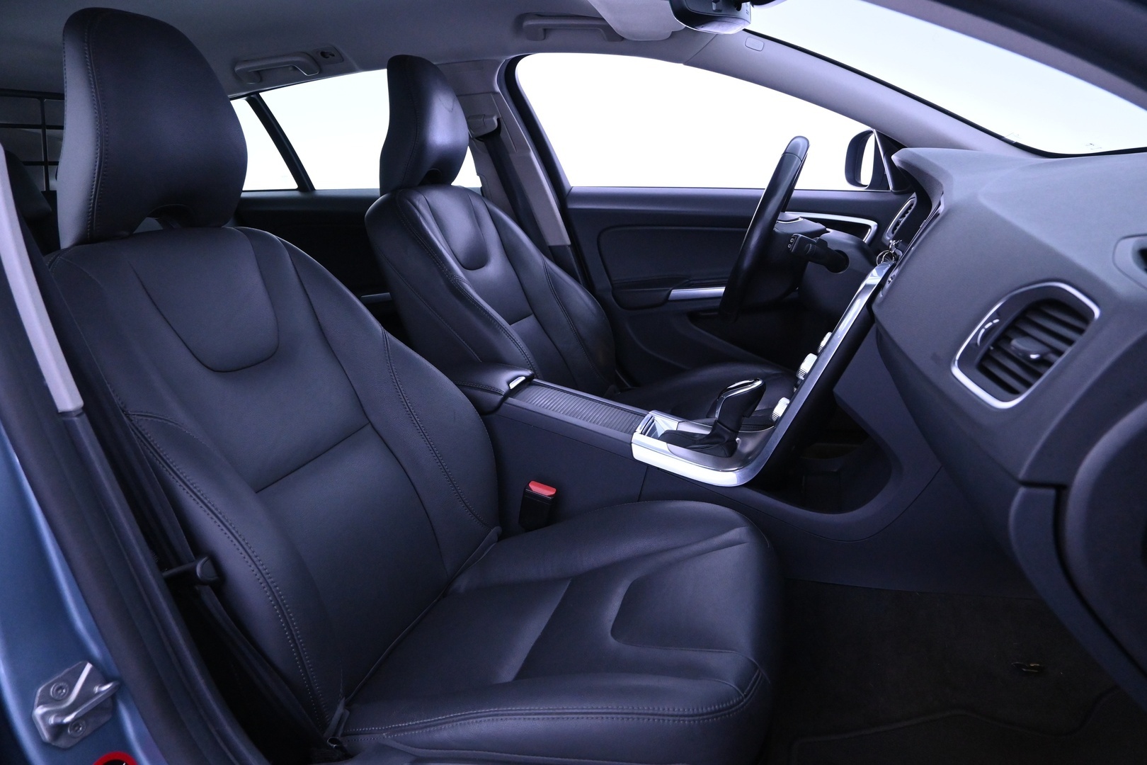 VOLVO V60 2018
