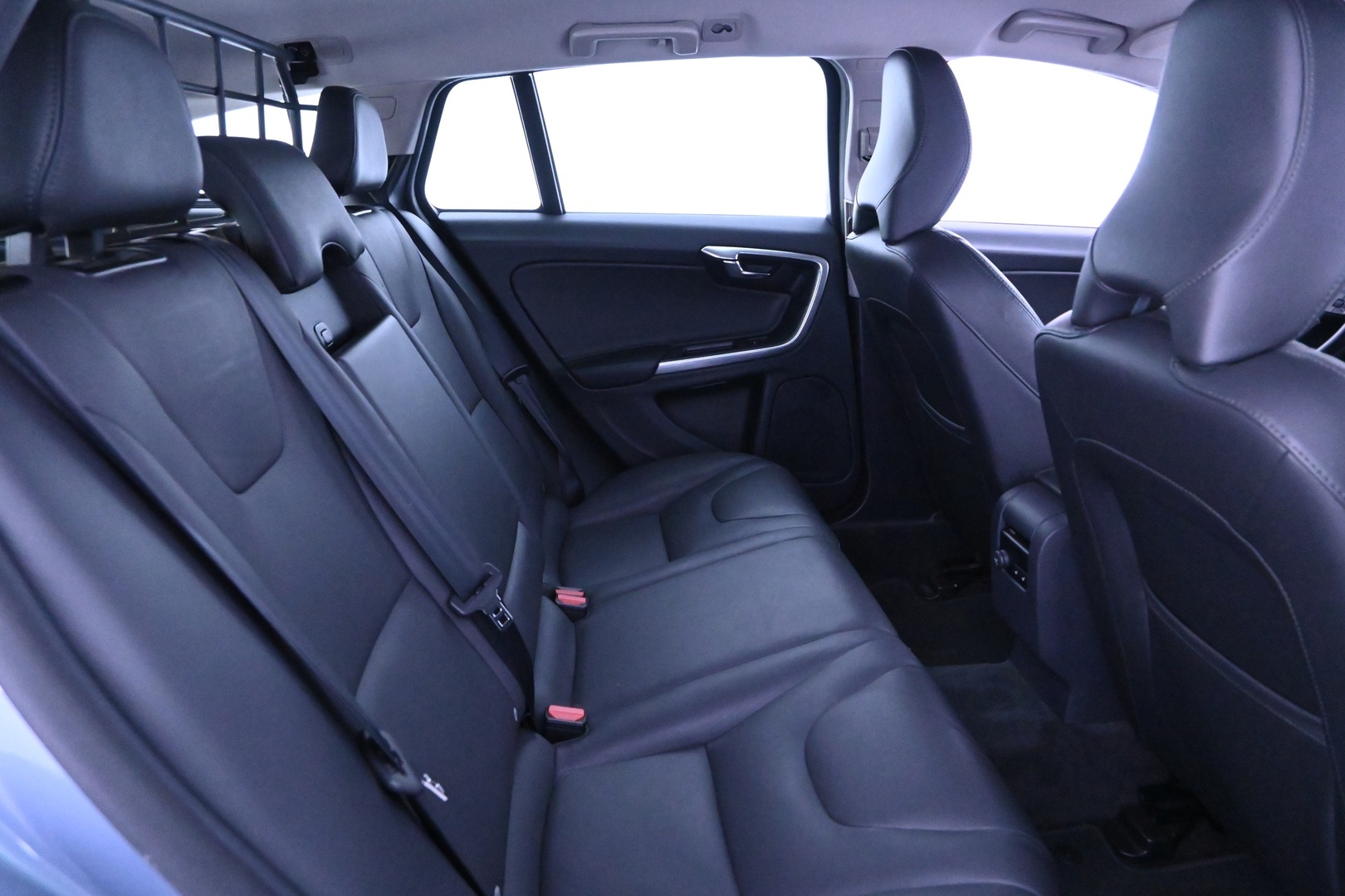 VOLVO V60 2018