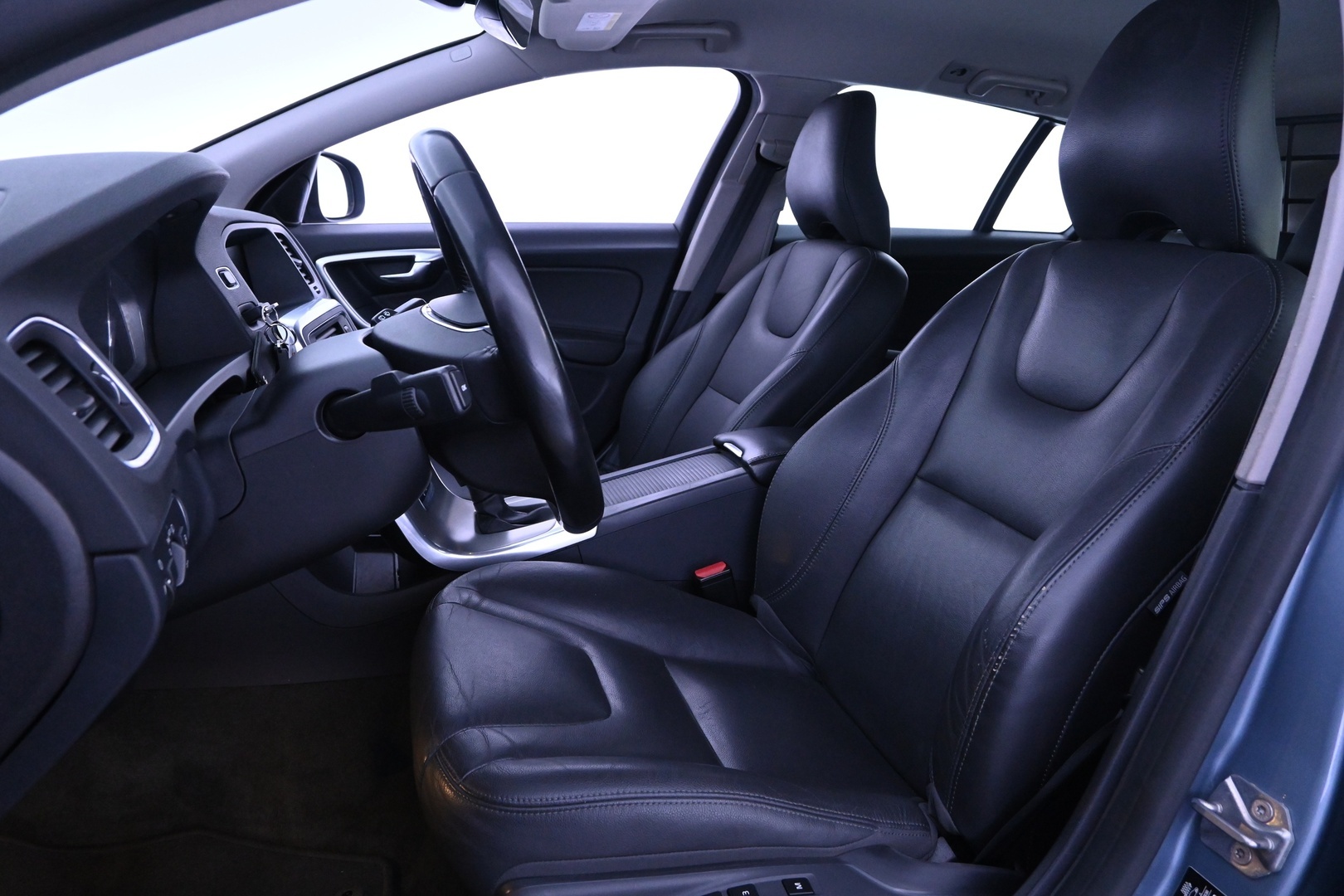 VOLVO V60 2018