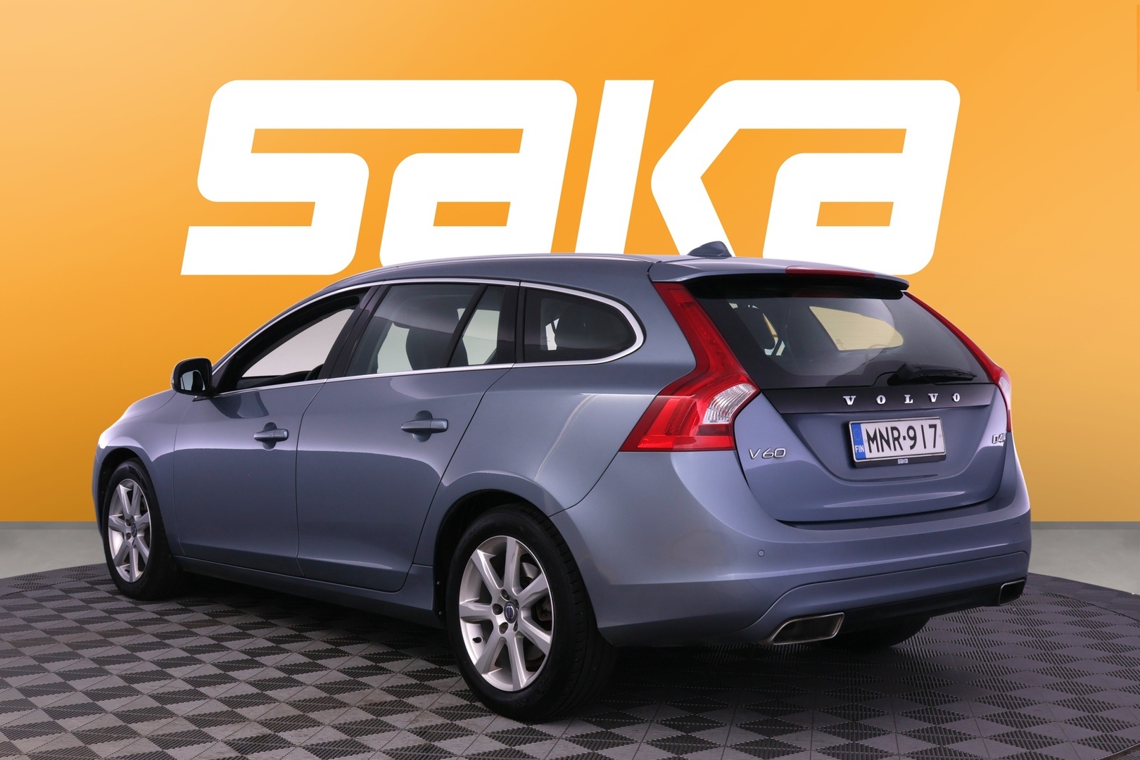 VOLVO V60 2018