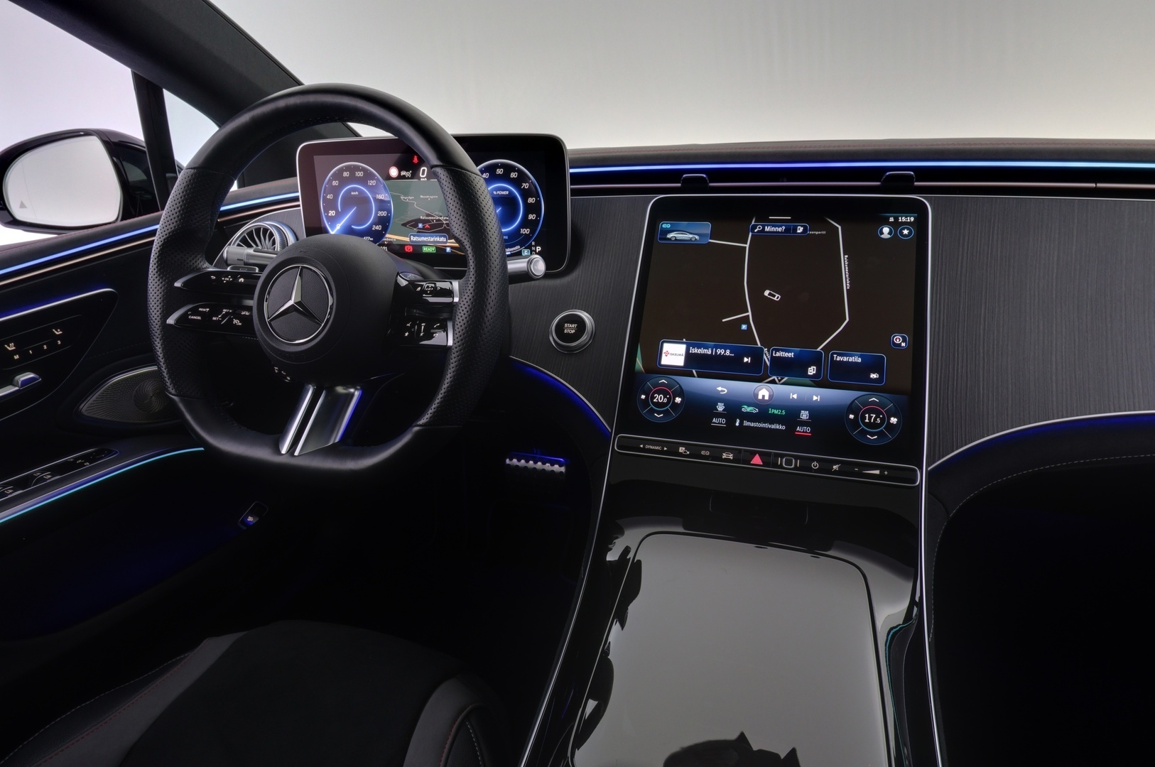 MERCEDES-BENZ EQS 2022
