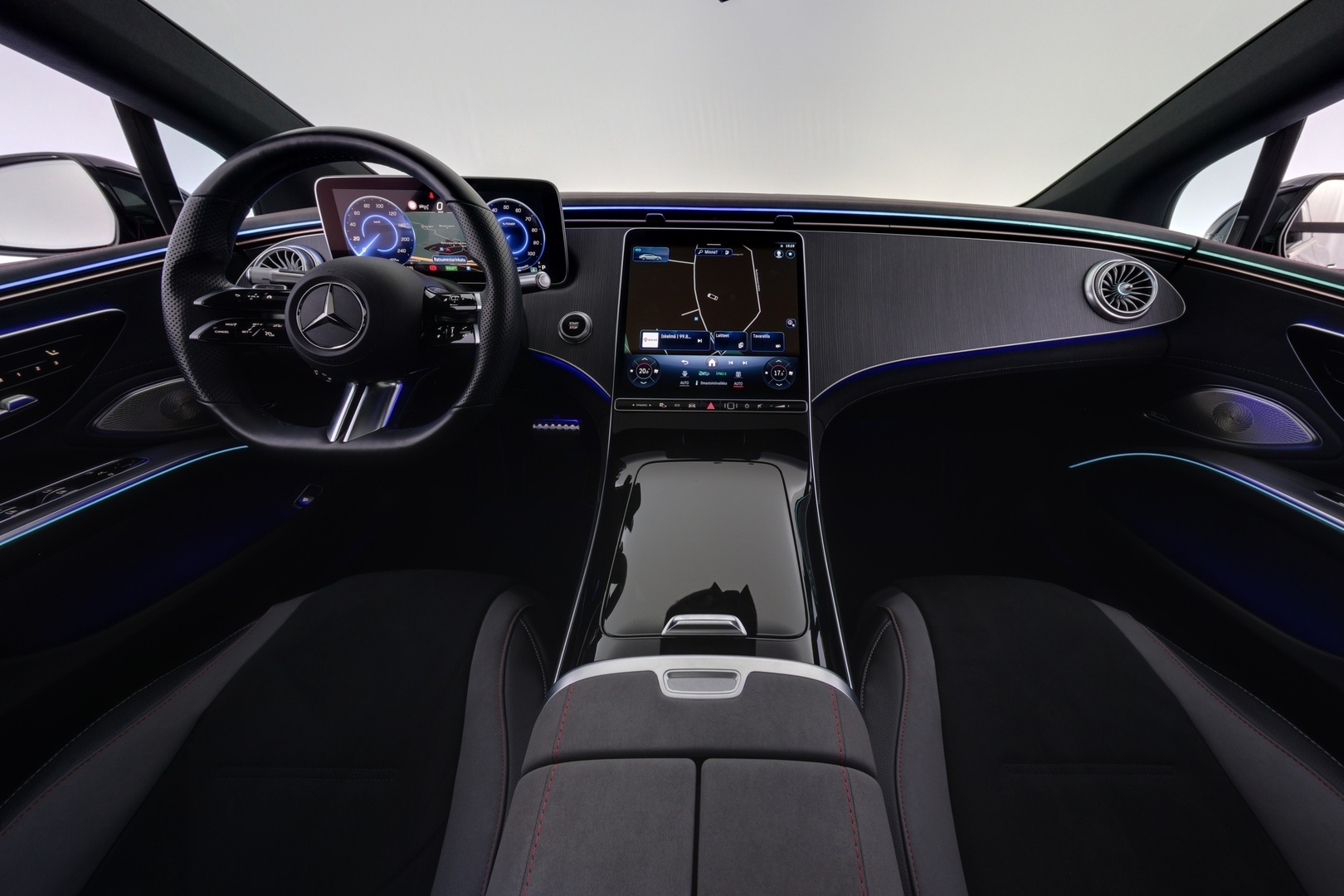 MERCEDES-BENZ EQS 2022