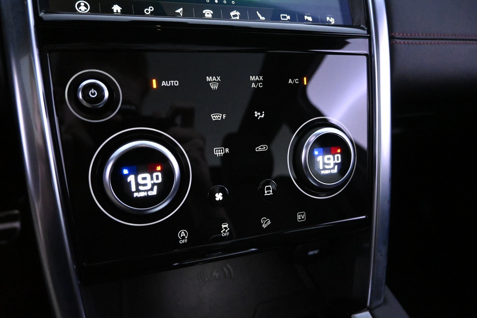 LAND ROVER Discovery 2020