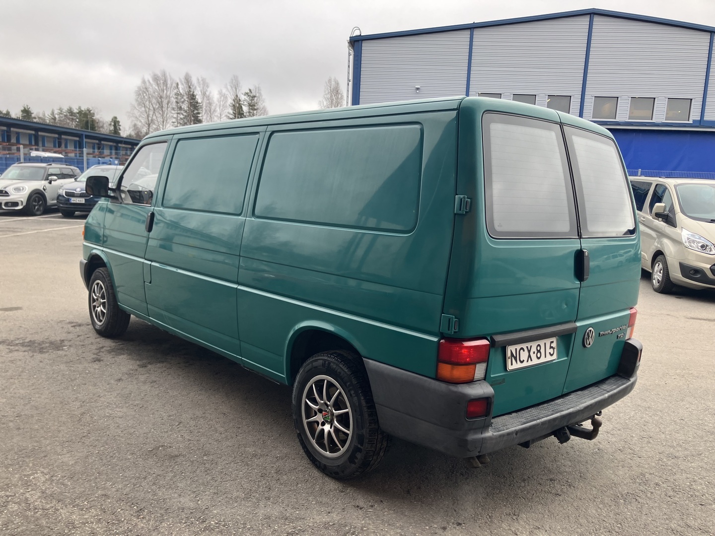VOLKSWAGEN Transporter 2000