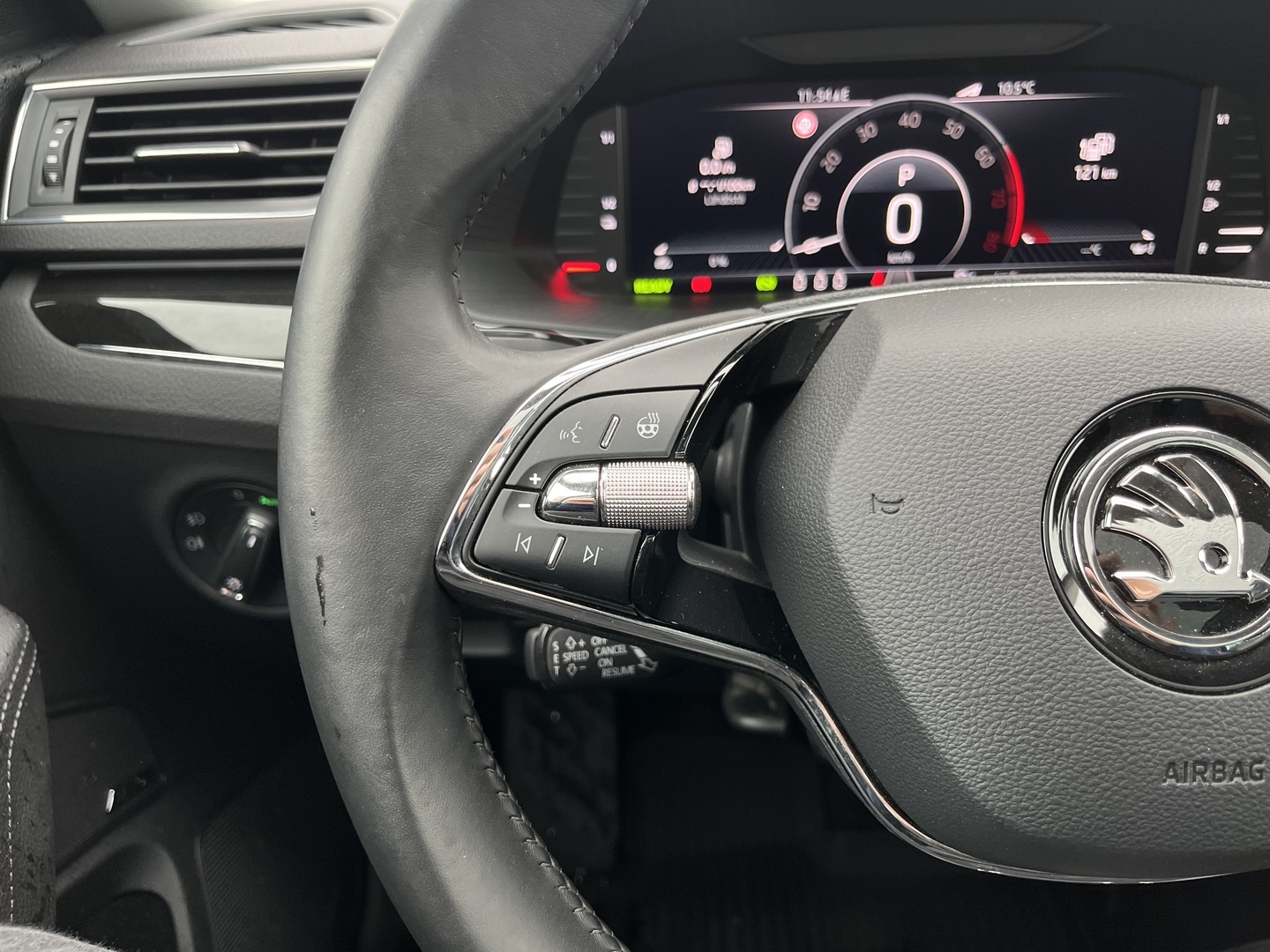 SKODA Superb 2021