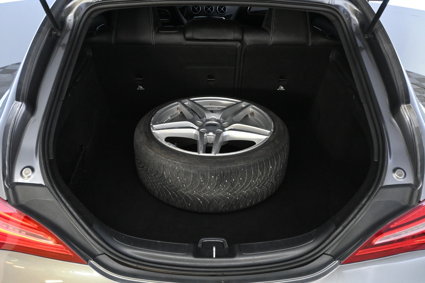 MERCEDES-BENZ CLA 2017