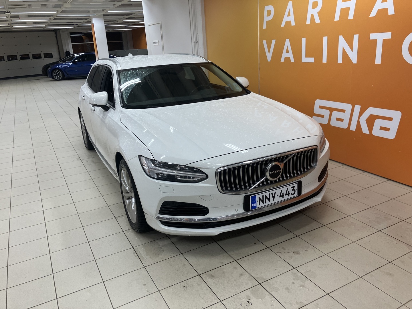 VOLVO V90 2021
