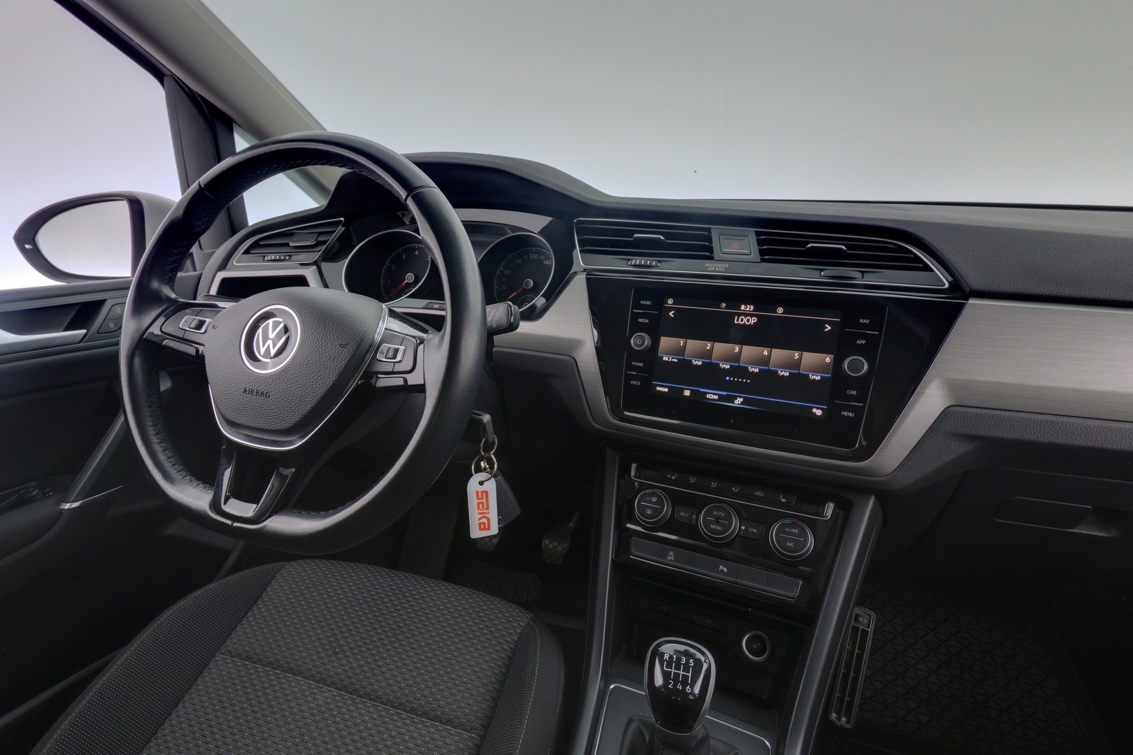 VOLKSWAGEN Touran 2022