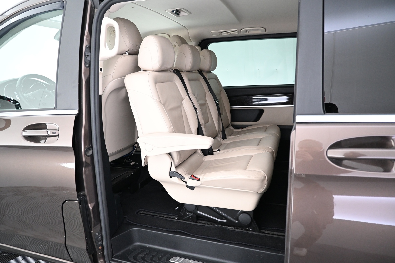 MERCEDES-BENZ V 2014