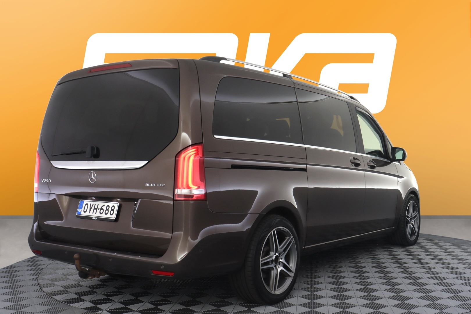 MERCEDES-BENZ V 2014