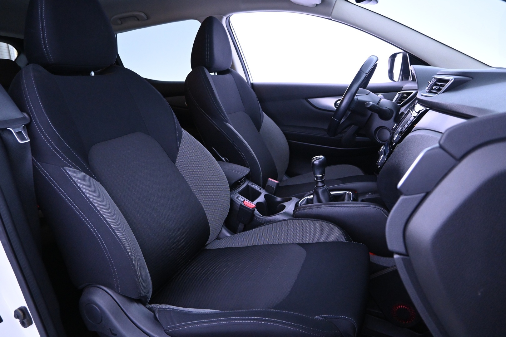 NISSAN Qashqai 2018