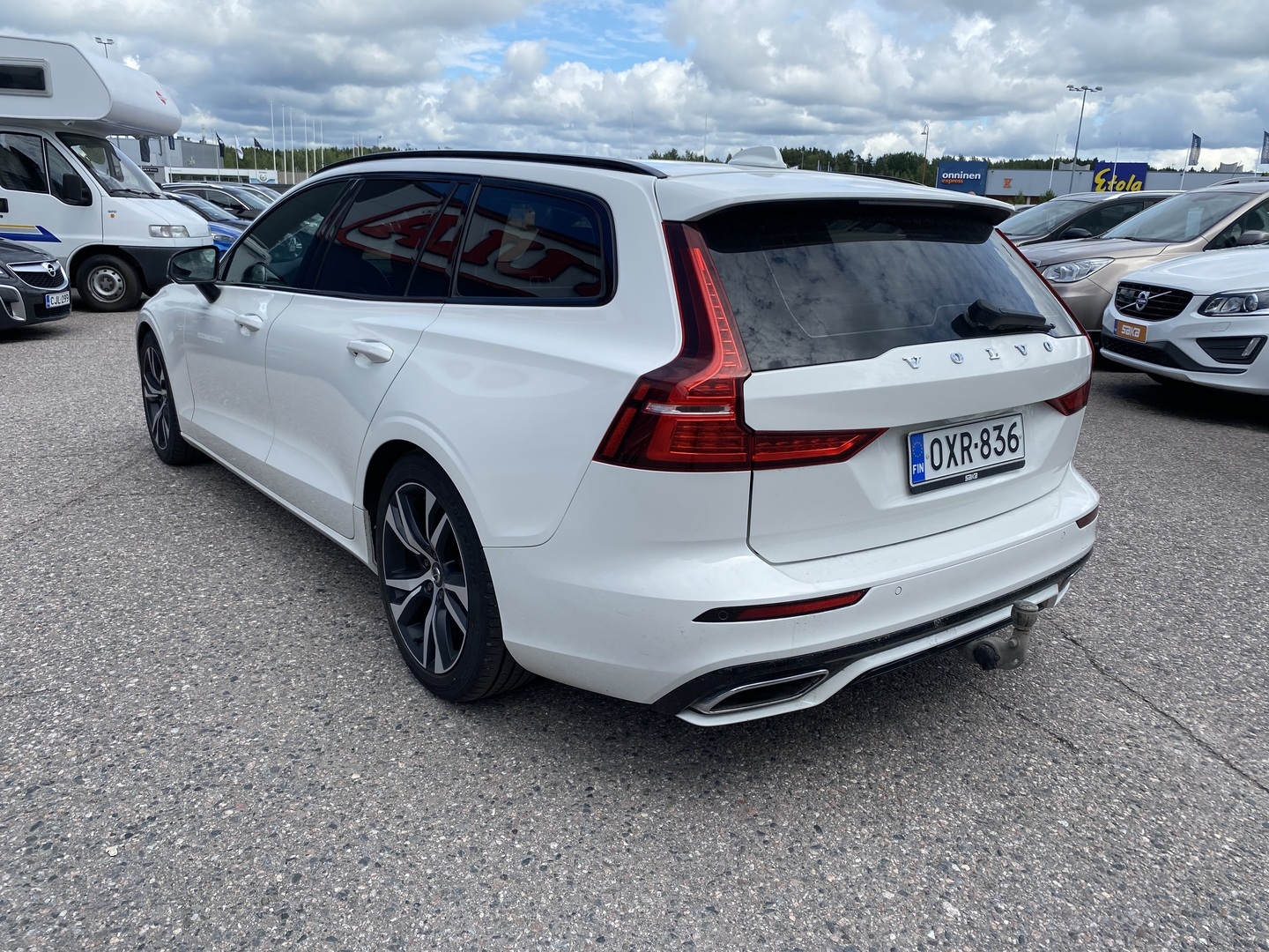 VOLVO V60 2019