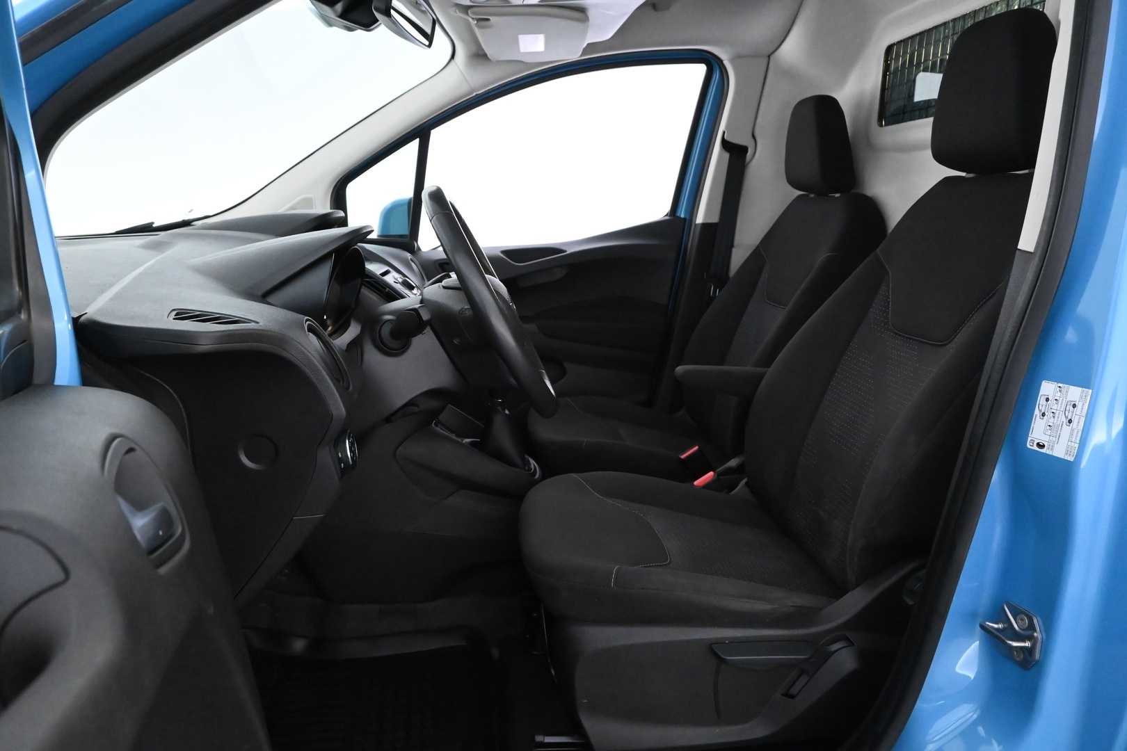 FORD Transit Courier 2015