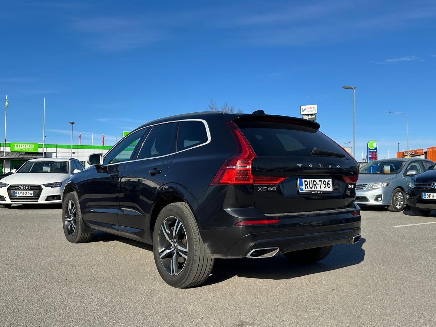 VOLVO XC60 2019