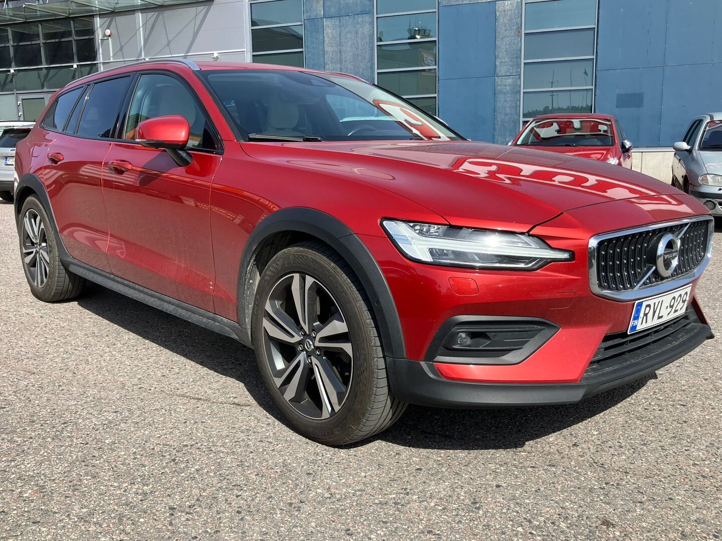 VOLVO V60 Cross Country 2019