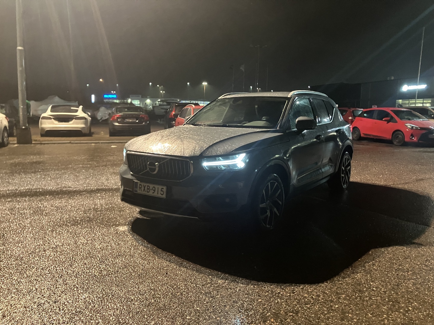 VOLVO XC40 2021