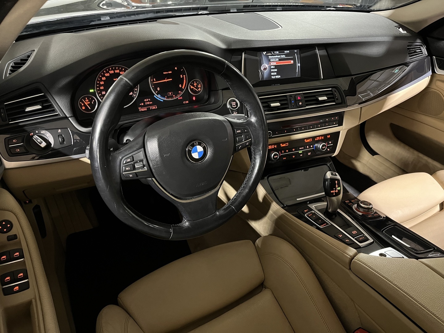 BMW 520 2015