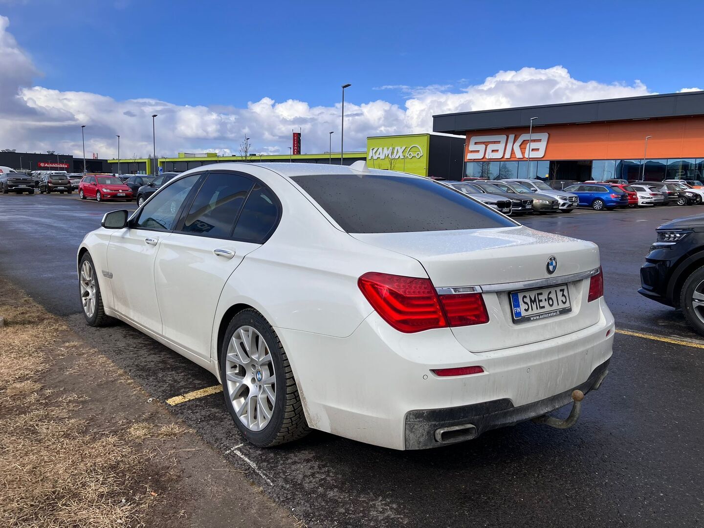 BMW 740 2011