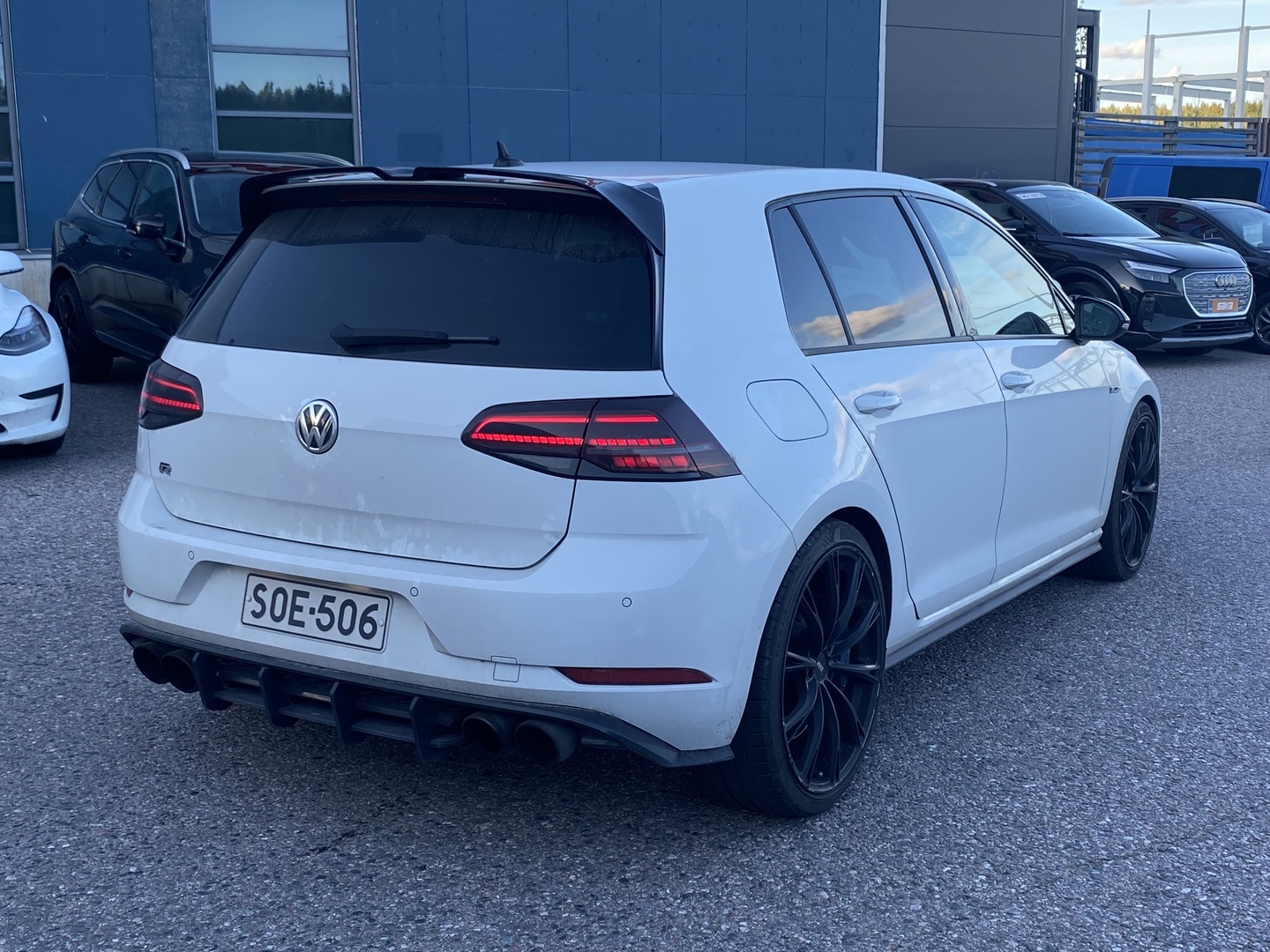 VOLKSWAGEN Golf 2018