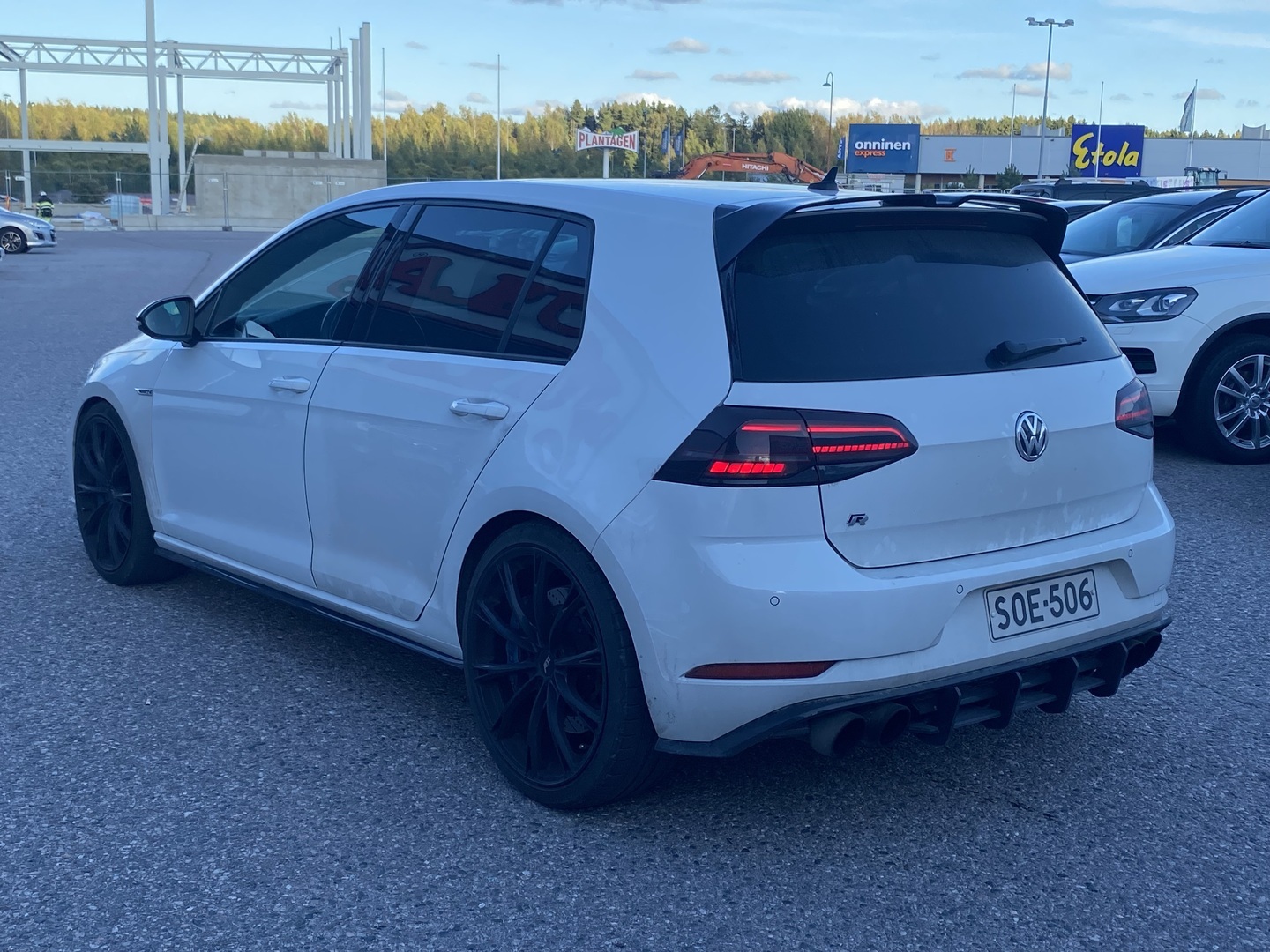 VOLKSWAGEN Golf 2018
