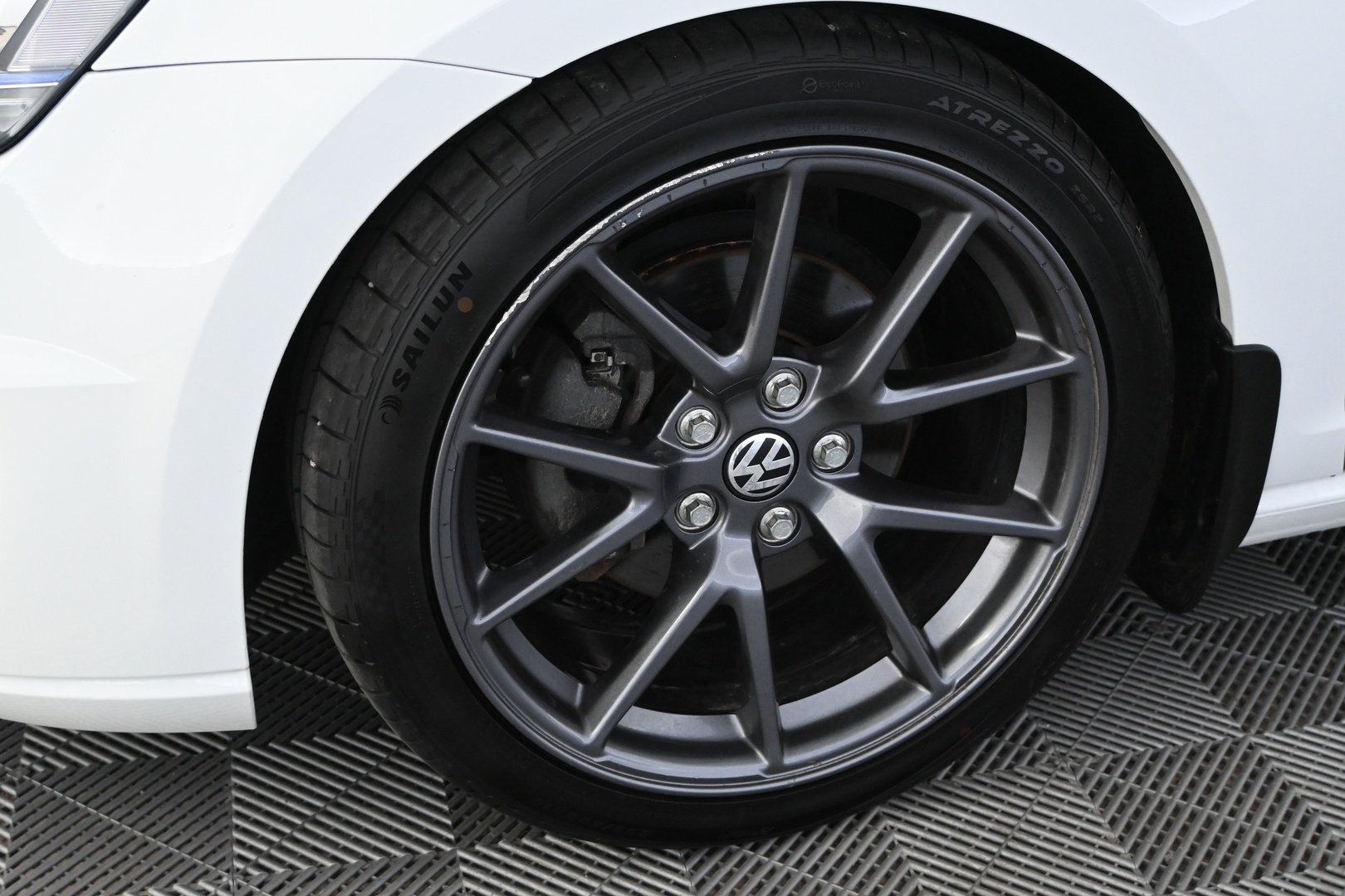 VOLKSWAGEN Golf 2017