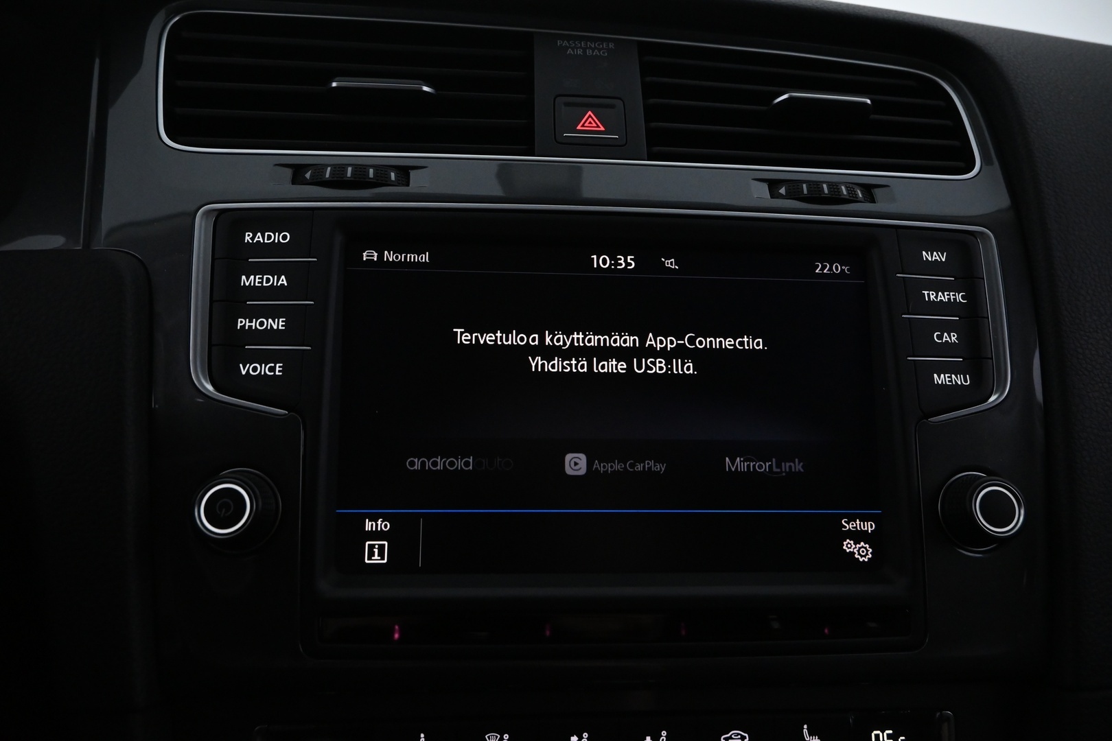 VOLKSWAGEN Golf 2017