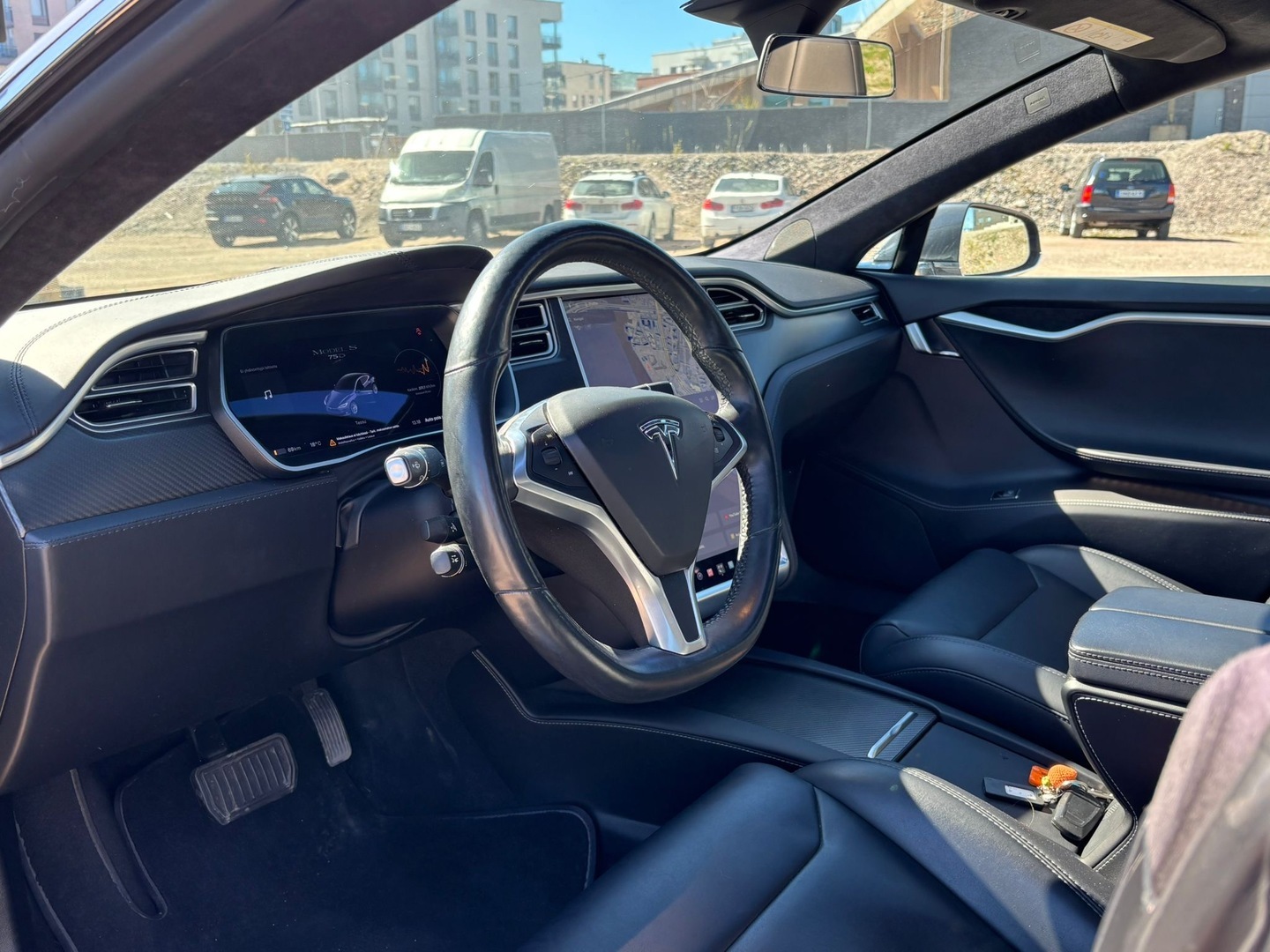TESLA Model S 2018