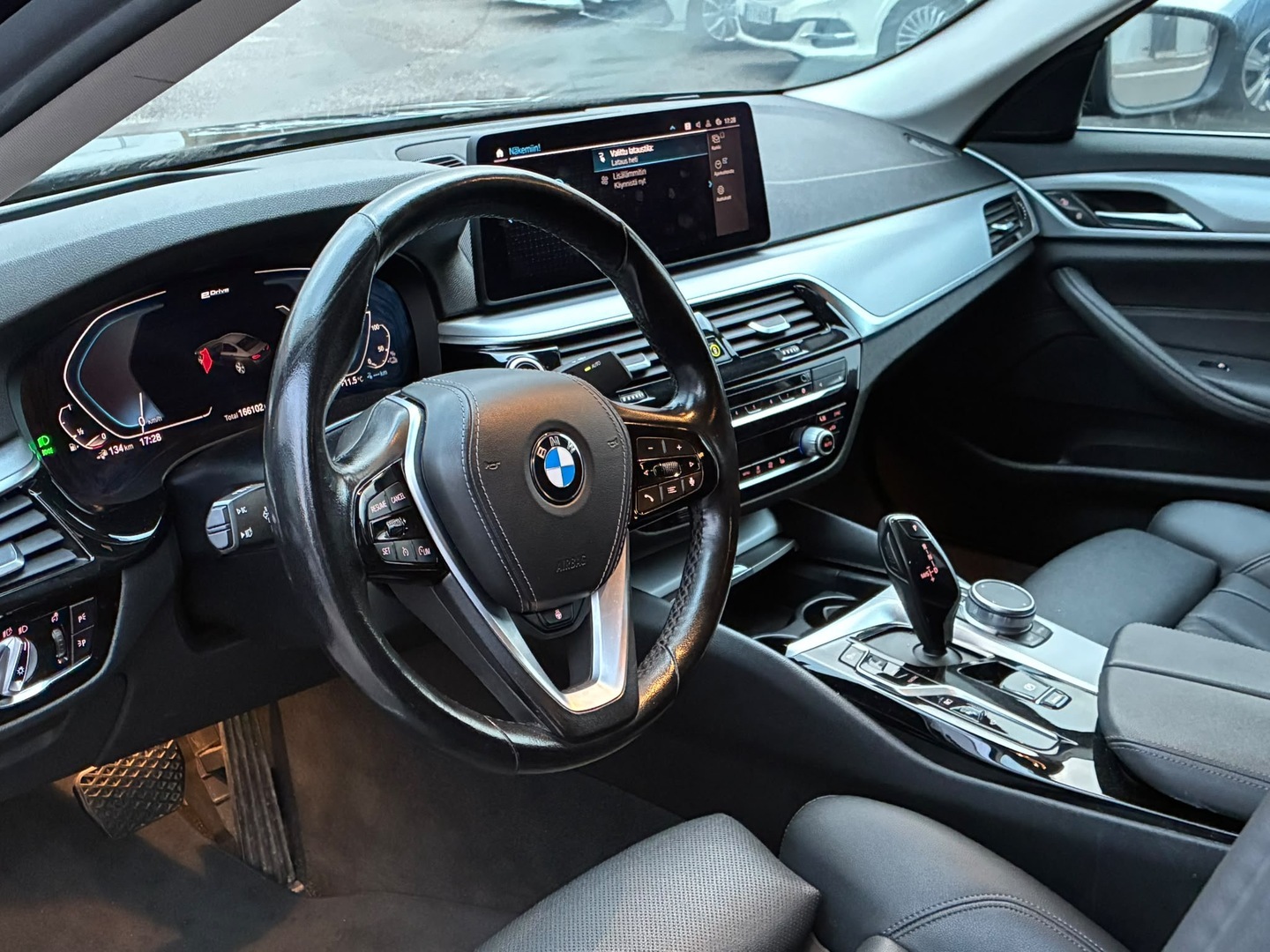 BMW 530 2021