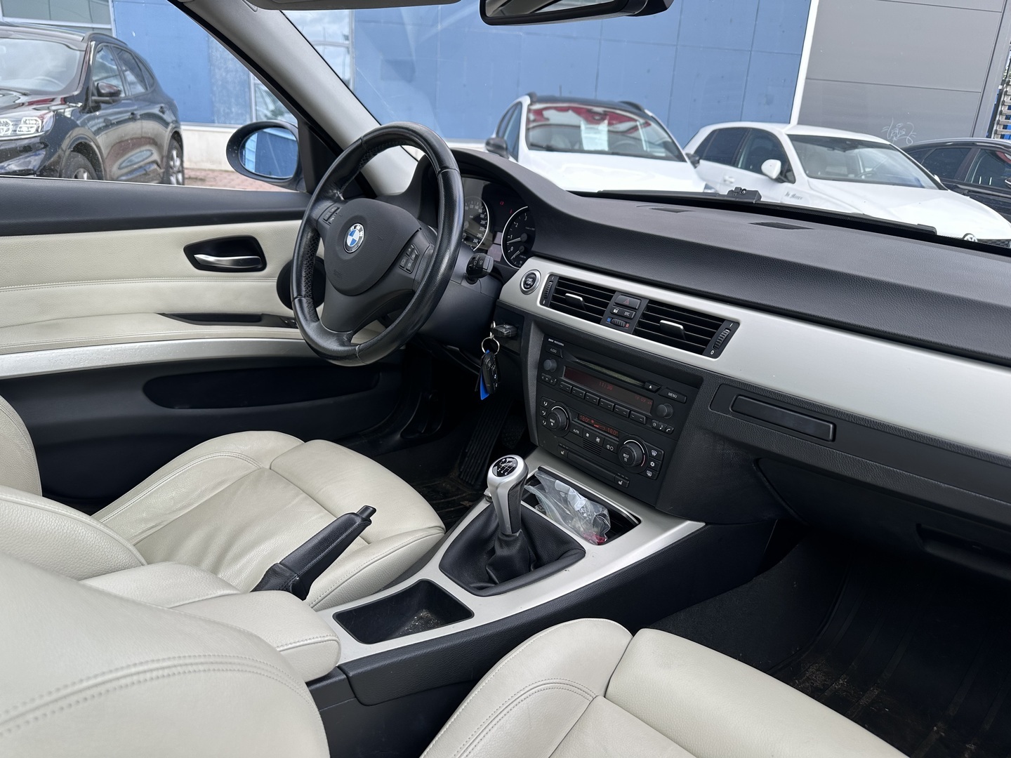 BMW 325 2006