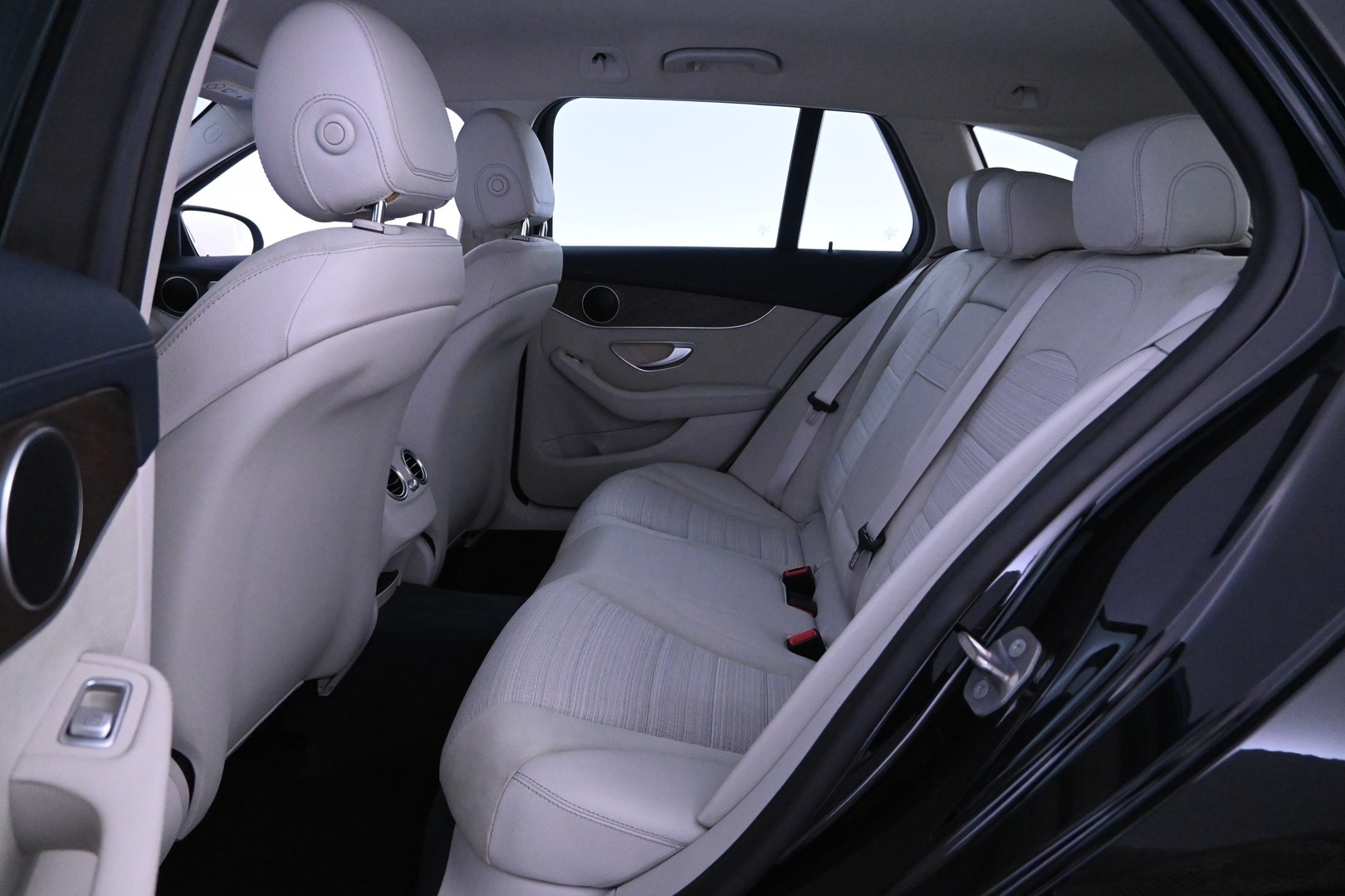 MERCEDES-BENZ C 2017