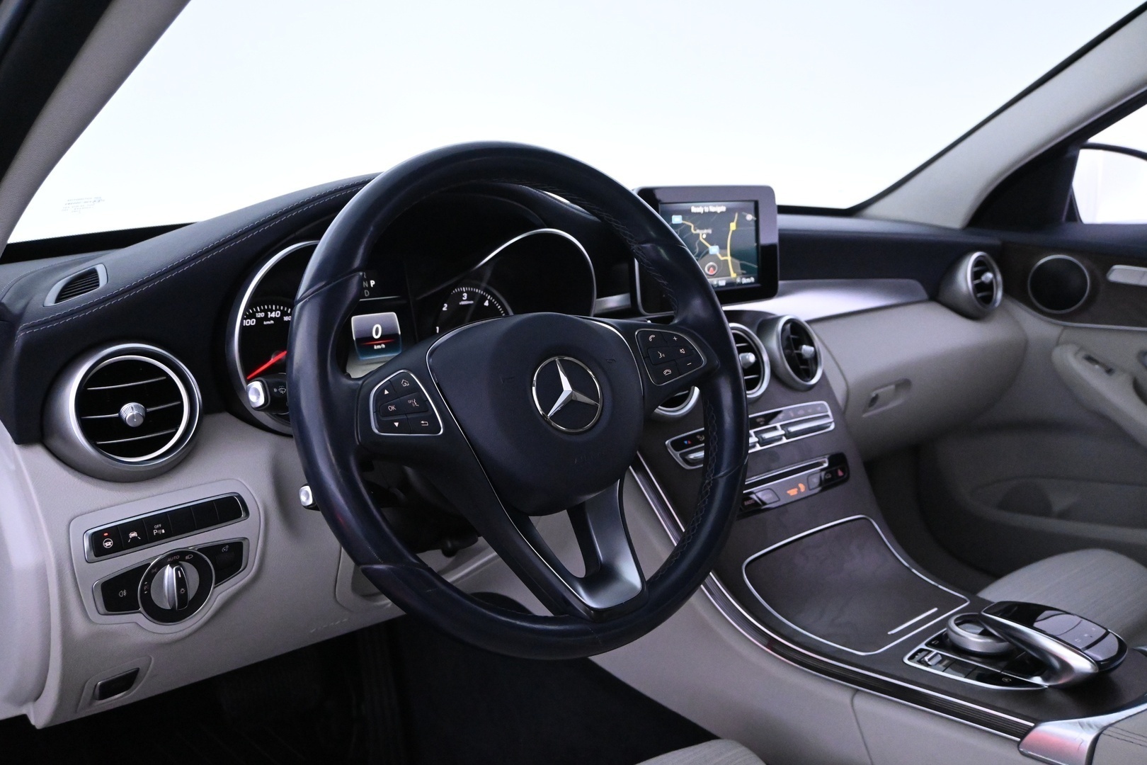 MERCEDES-BENZ C 2017