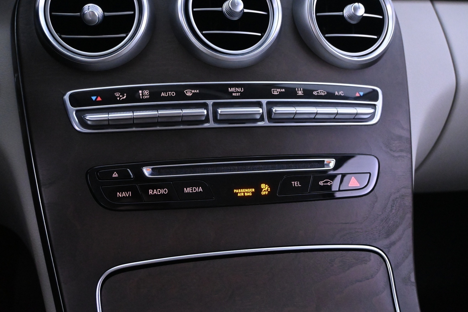 MERCEDES-BENZ C 2017
