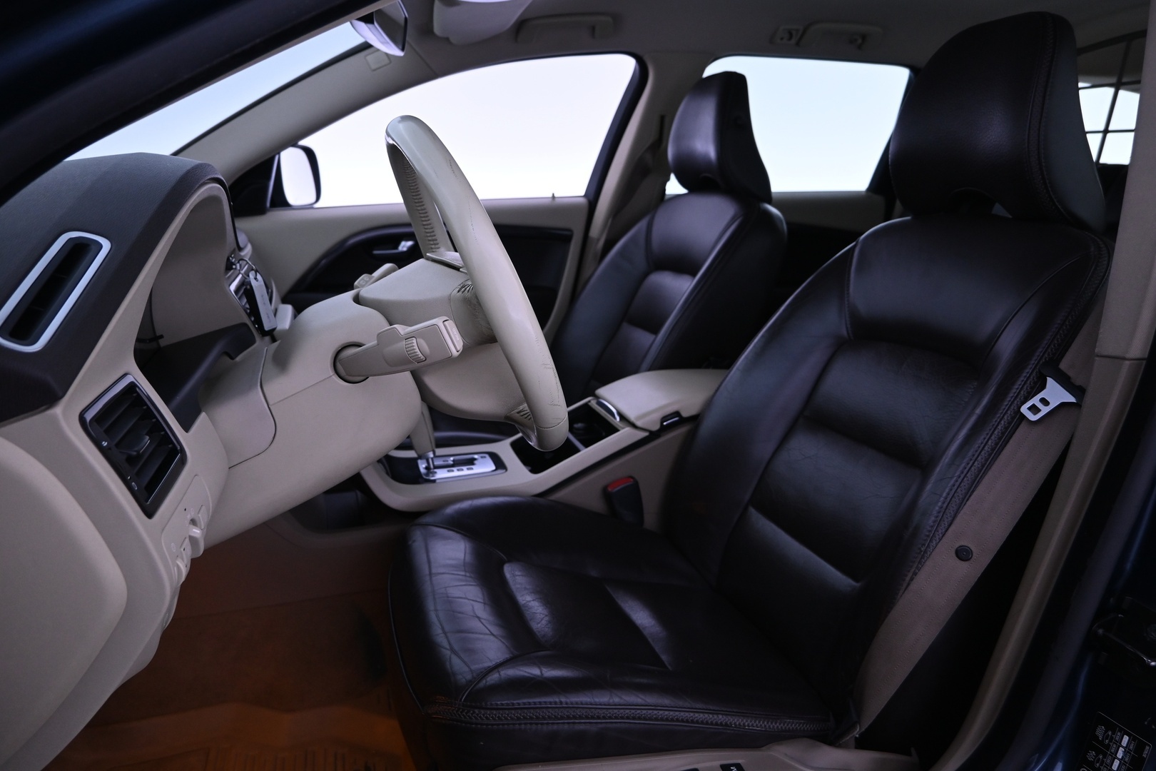 VOLVO XC70 2008