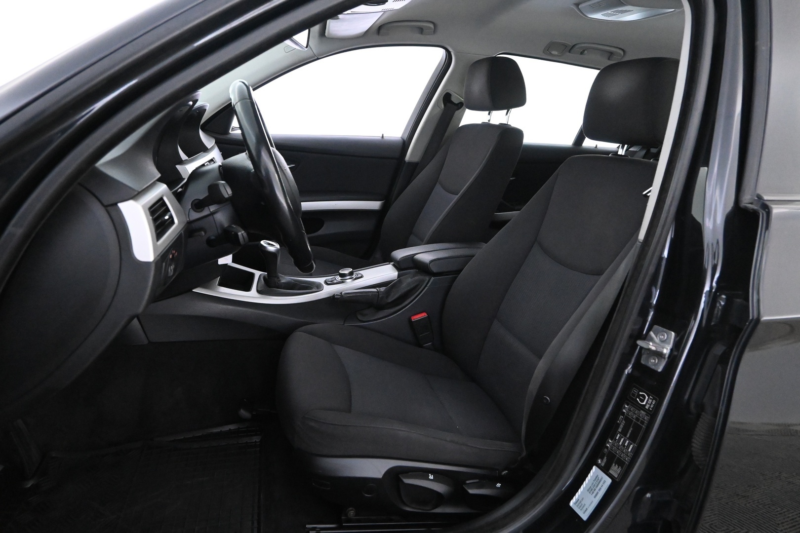 BMW 320 2010
