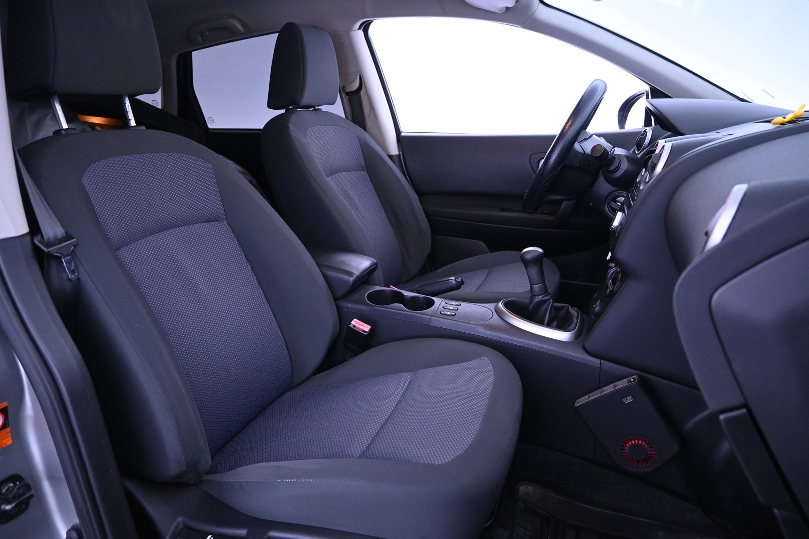NISSAN Qashqai 2010